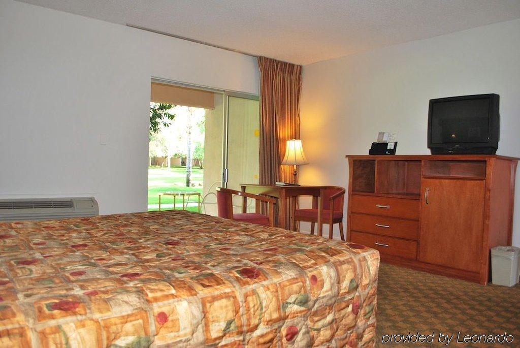Windemere Hotel & Conference Center Mesa Δωμάτιο φωτογραφία
